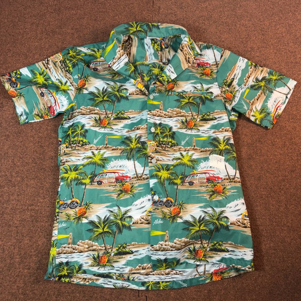 Kalena Fashions of Hawaii Shirt Mens Medium Green Woody Car Motorcycle Tropical
